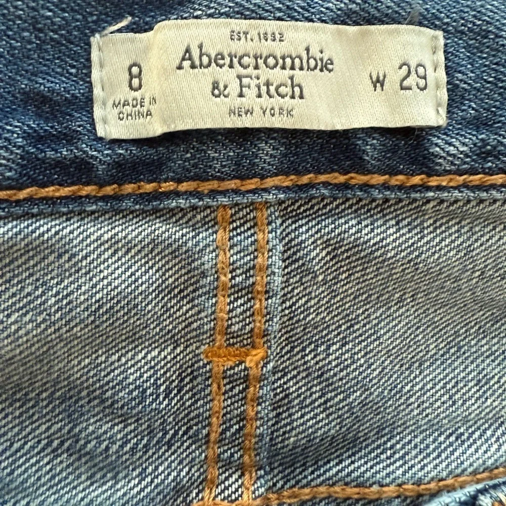 Abercrombie & Fitch Women’s Destroyed Straight Leg Jeans